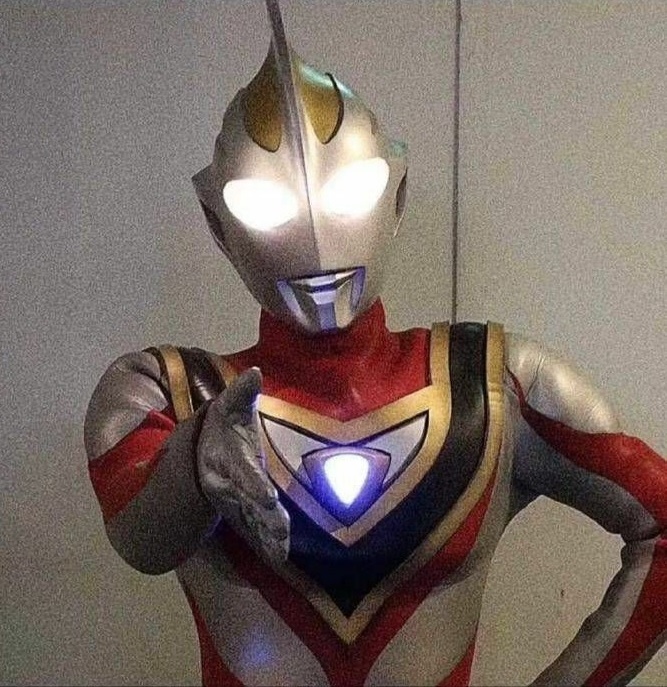 Ultraman-Lucu-Salaman