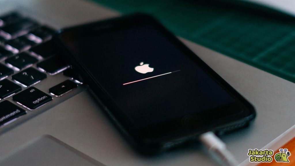 Kenapa iPhone Tidak Bisa Install Pembaruan iOS 