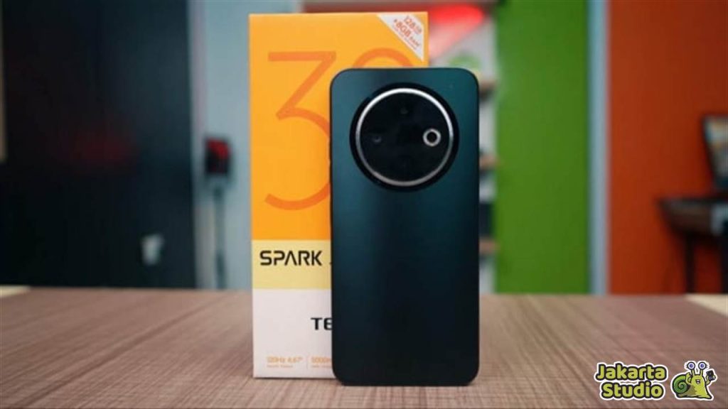 Review Tecno Spark 30C