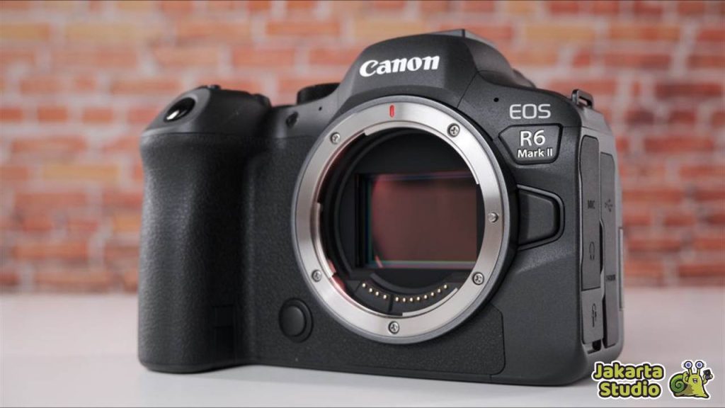 Kamera Canon Mirrorless Terbaik